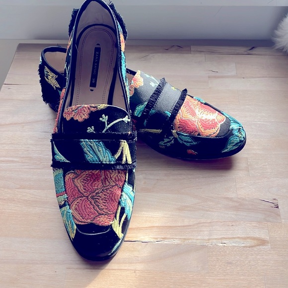 Zara Shoes - Zara Brocade Loafers
